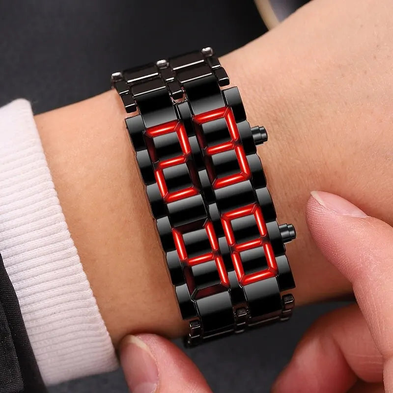 Lava — Digitaal LED Horloge | 1+1 GRATIS