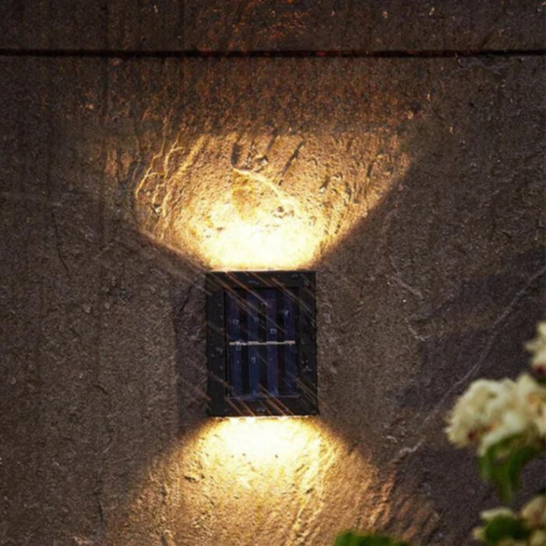 SolarGlow™ – Stijlvolle Buitenverlichting op Zonne-energie | 1+1 GRATIS