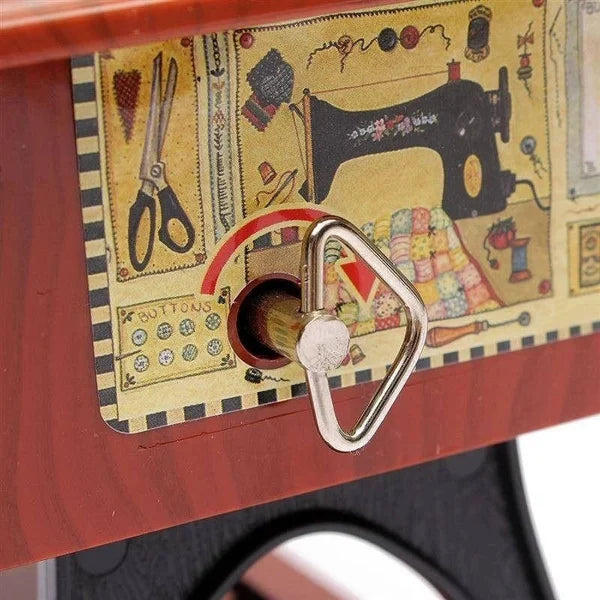 SewTune™ Mini Naaimachine Muziekdoos