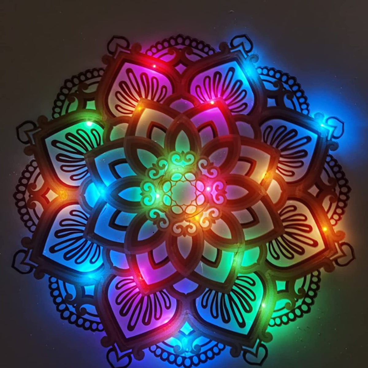 Lumora – Mandala LED-wandlamp  | 50% KORTING